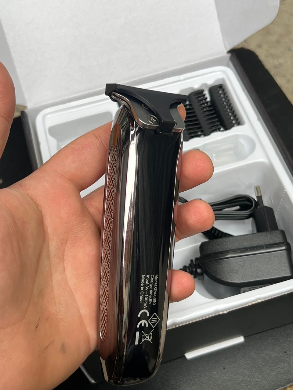 Geemy GM-6050 Professional Hair Clipper – High Performance T-Blade | Free Delivery